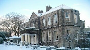 Гостиница Finnstown Castle Hotel