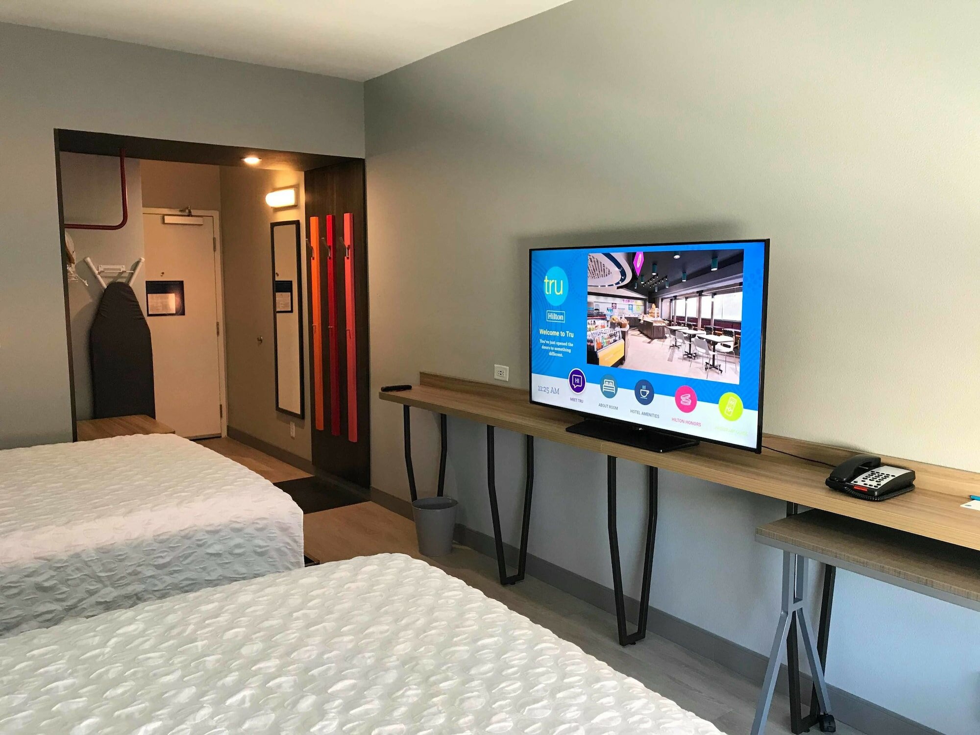 Фото Tru by Hilton Lake Charles