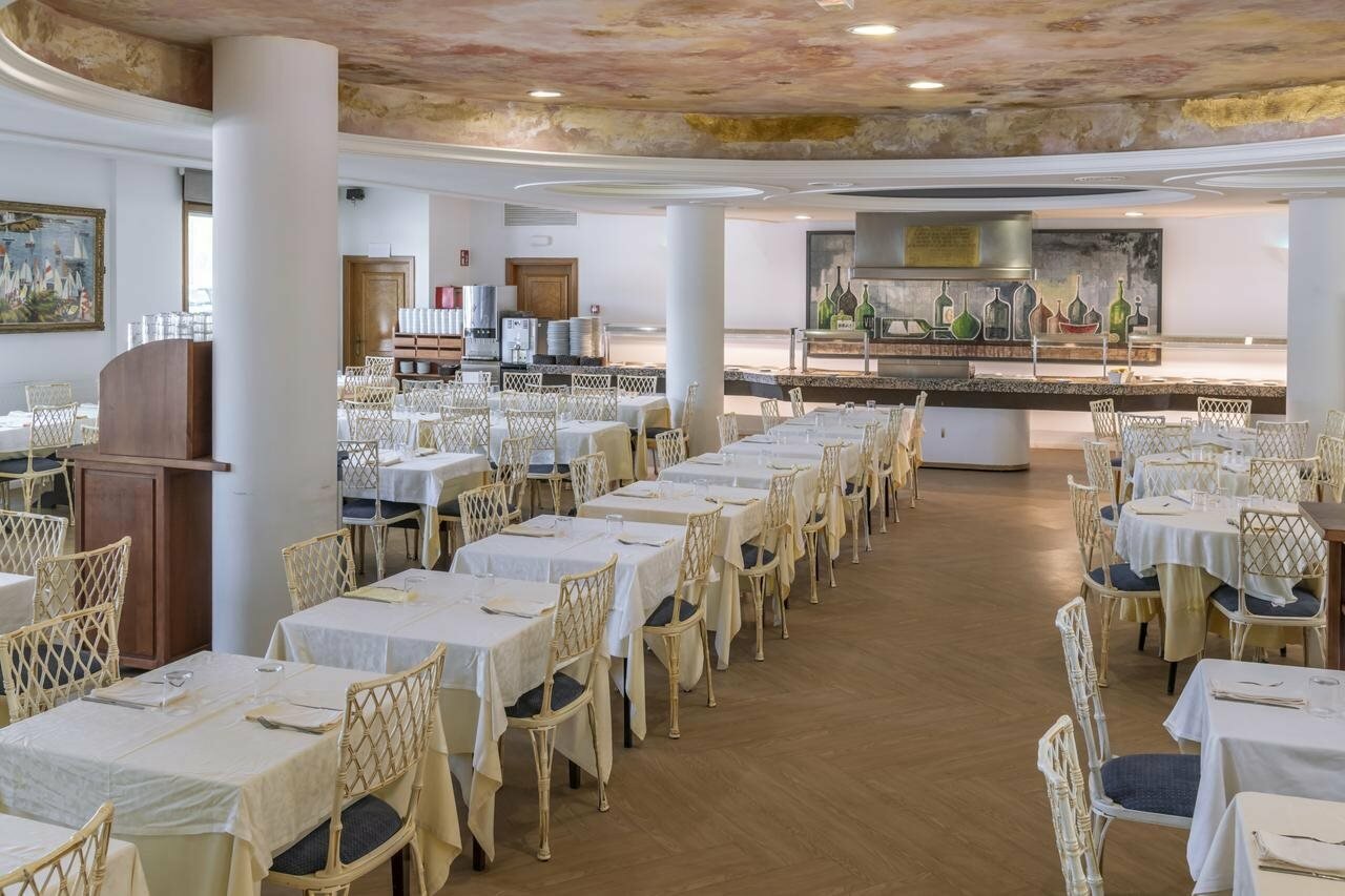 Фото Hotel Canada Palace