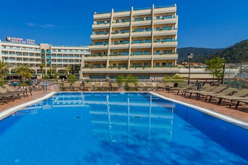 Внешний вид отеля Golden Bahía de Tossa & SPA в Тосса-де-Маре, фото 5