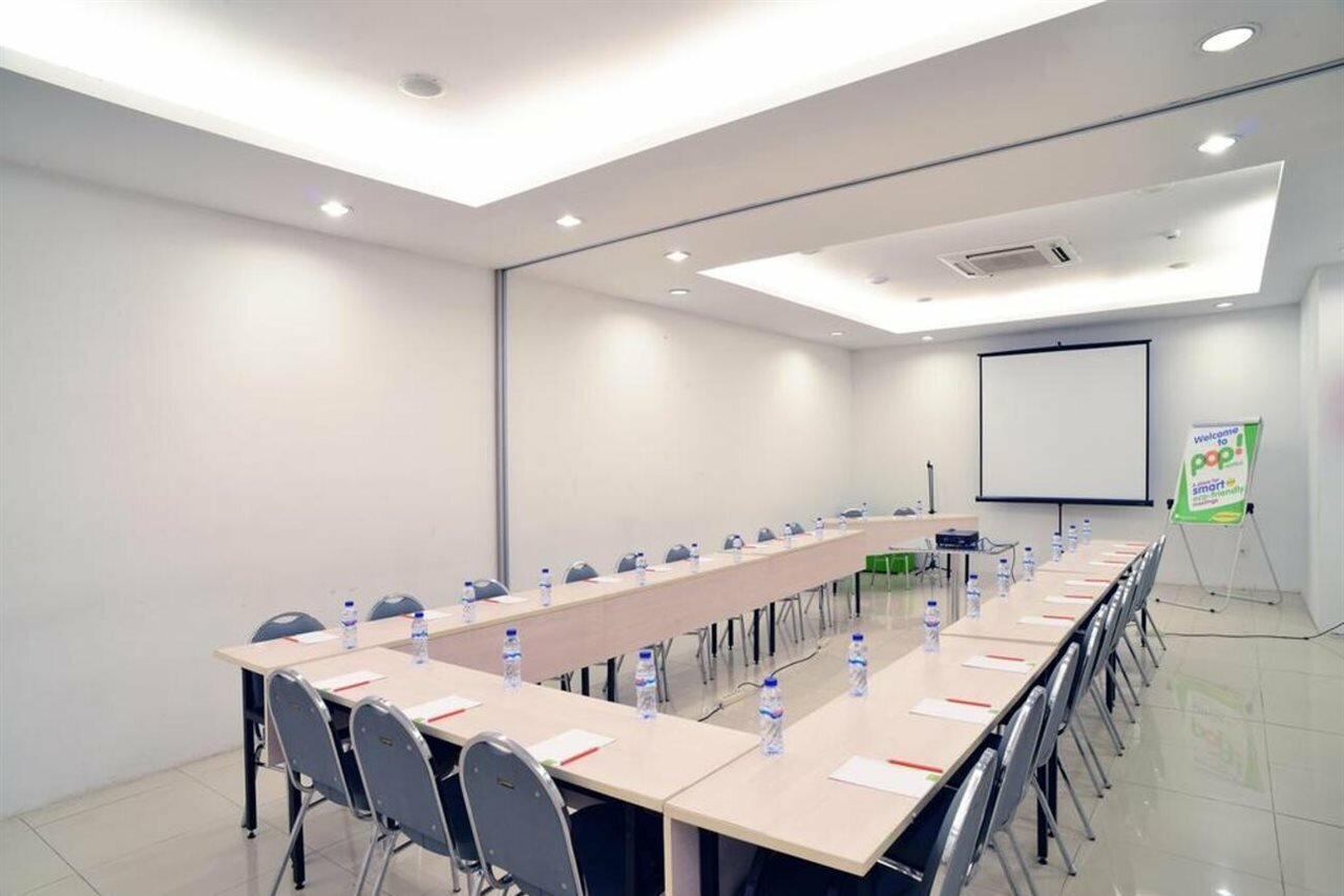 Фото Pop! Hotel Tebet Jakarta