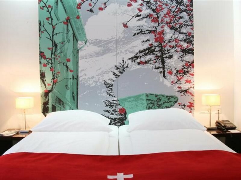 Фото Helvetia Hotel Munich City Center