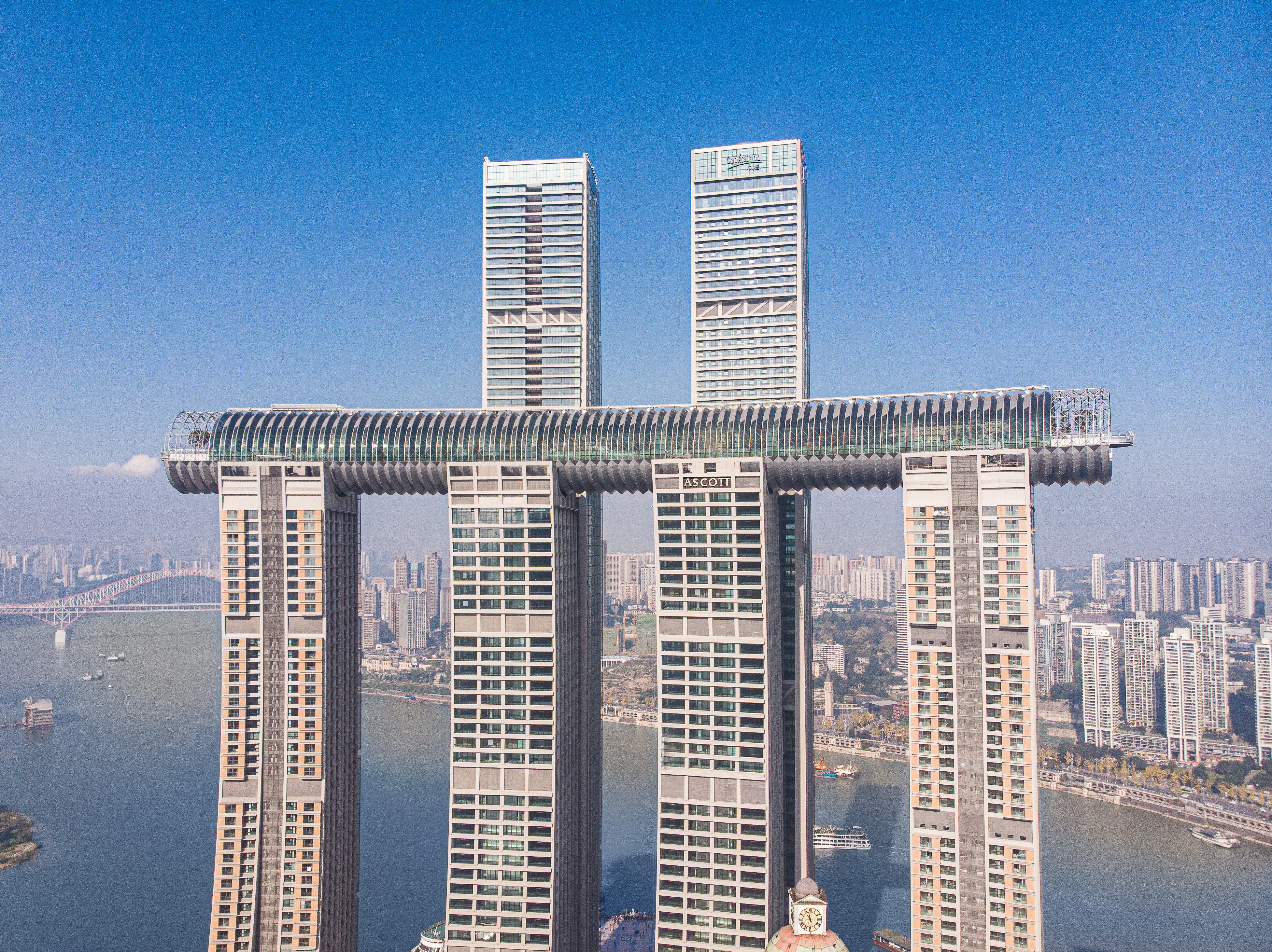 Фото Ascott Raffles City Chongqing