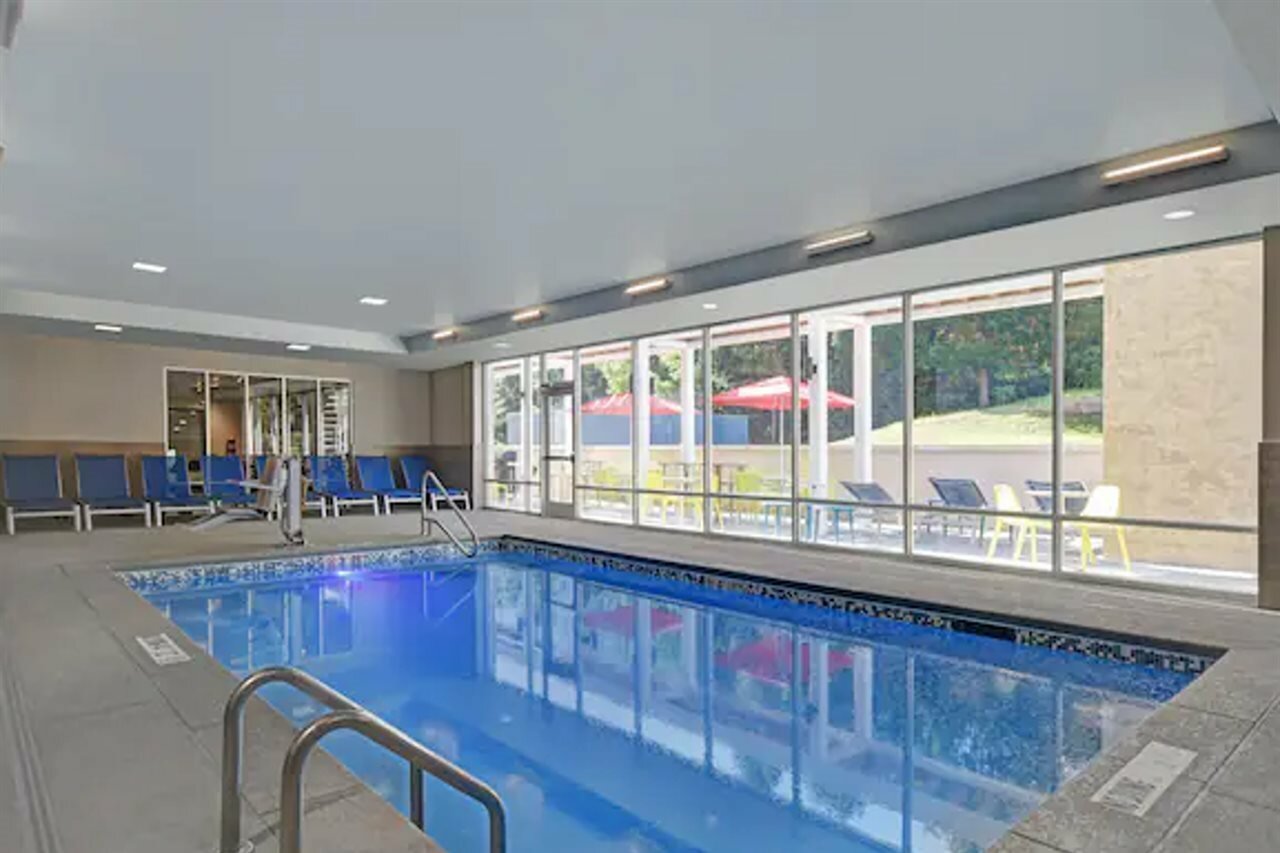 Фото Home2 Suites by Hilton Raleigh North I-540