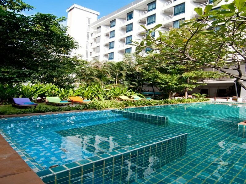 Фото Sandalay Resort Pattaya