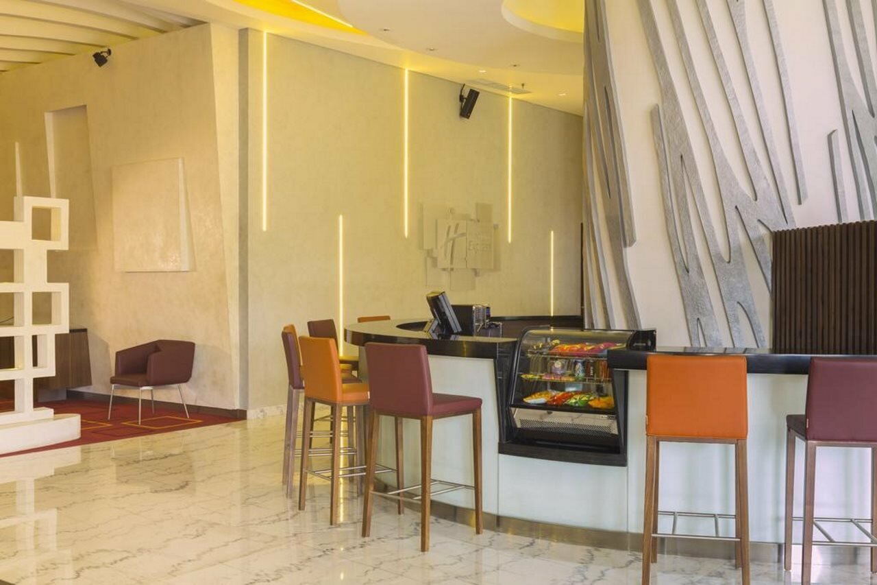 Фото Holiday Inn Express Jakarta Pluit Citygate, an Ihg Hotel