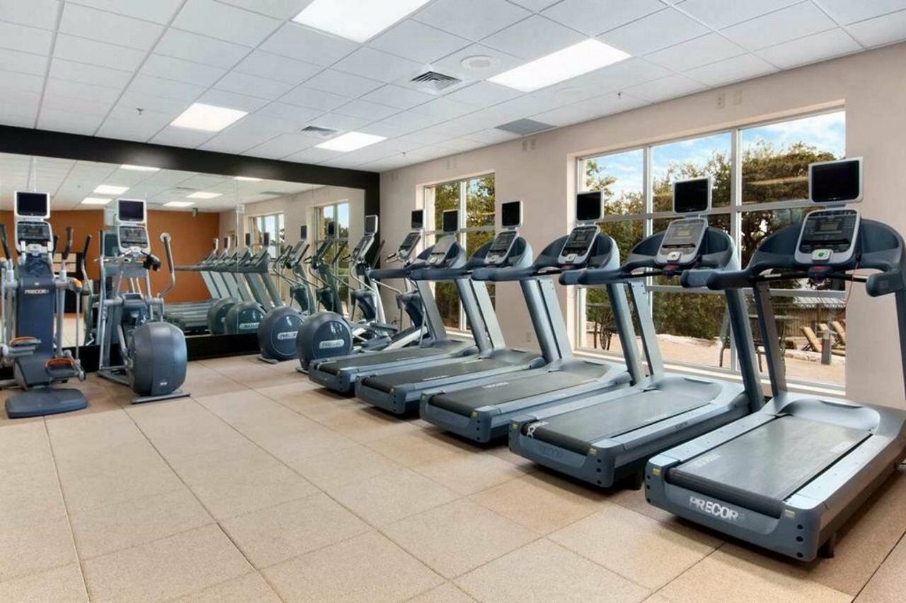 Фото Hilton San Antonio Hill Country