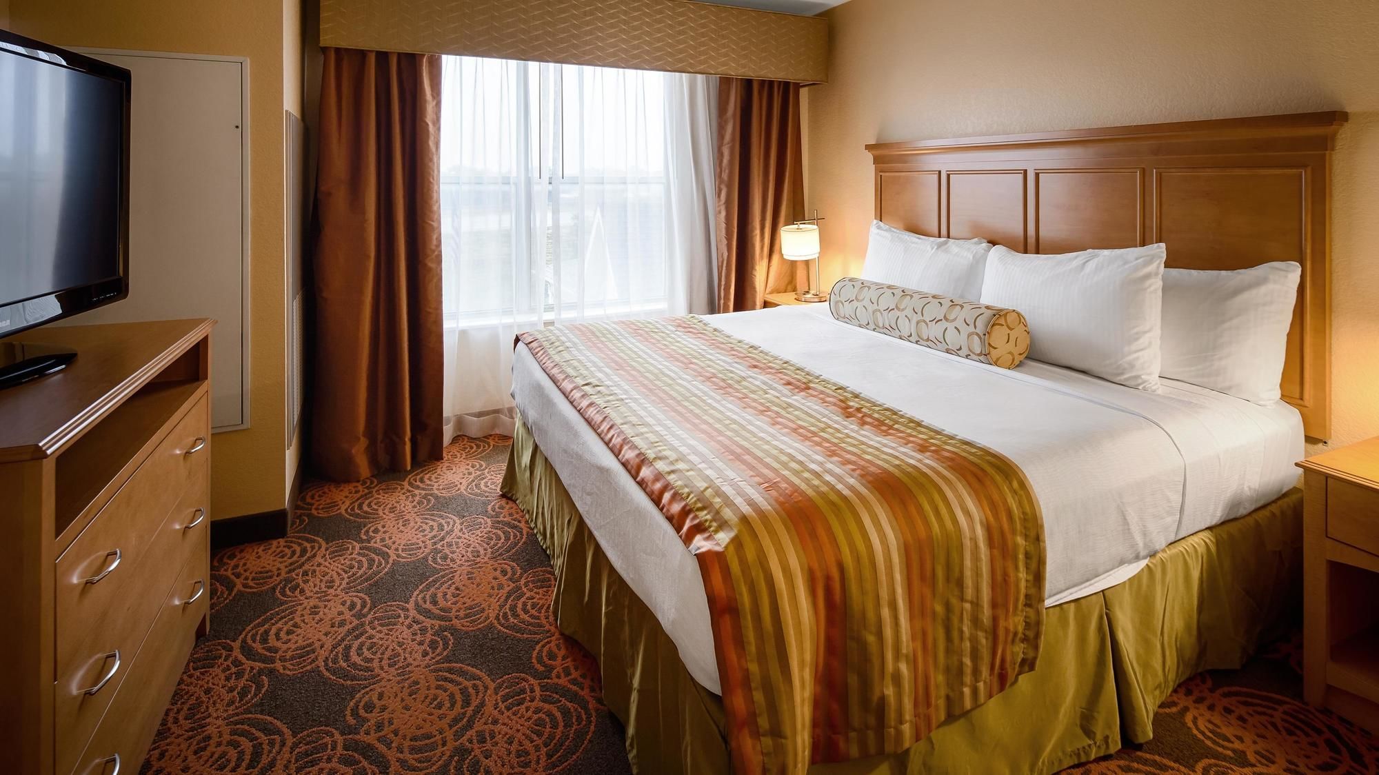 Фото Best Western Plus Waco North