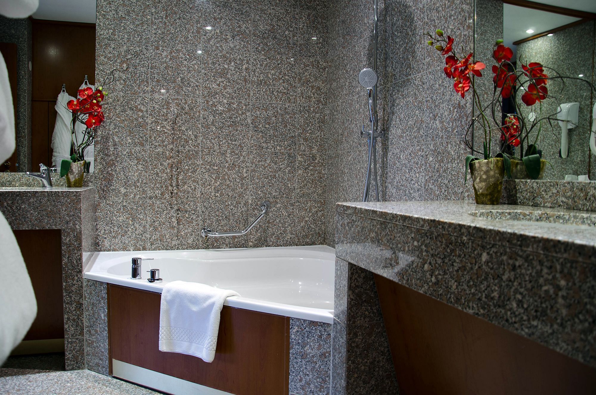 Фото Le Goldstar Appartements Nice