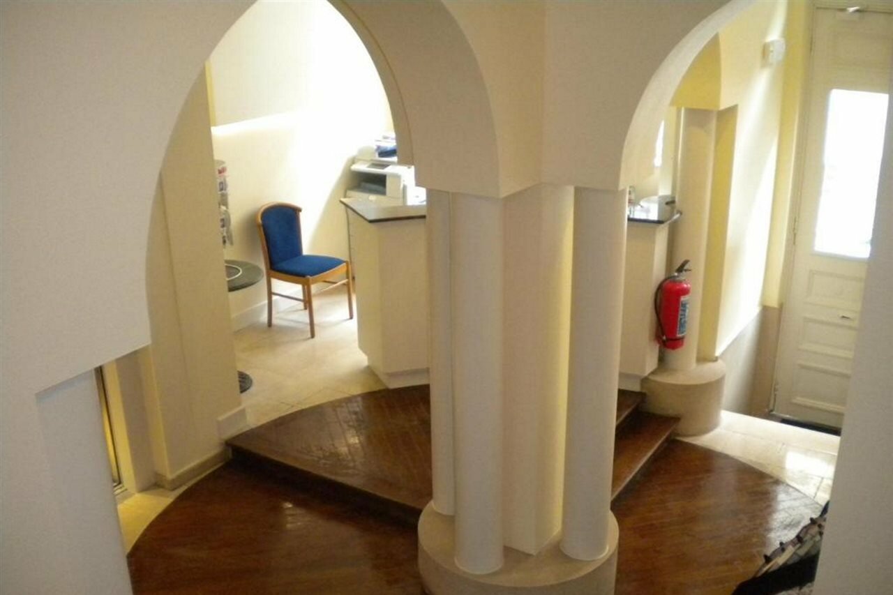 Фото Hotel Queen Mary