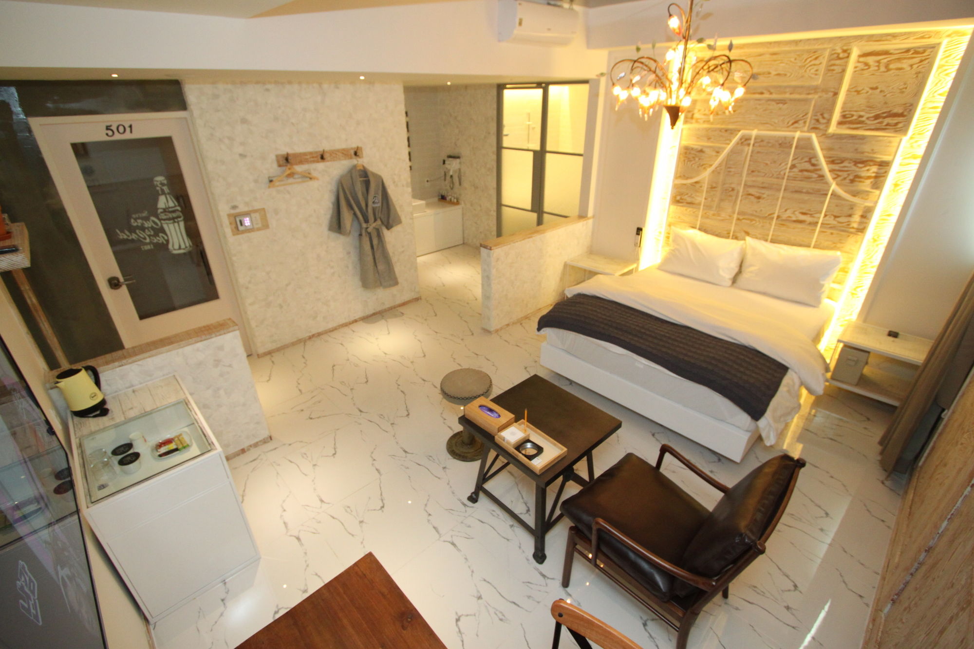 Фото February Hotel Sungseo