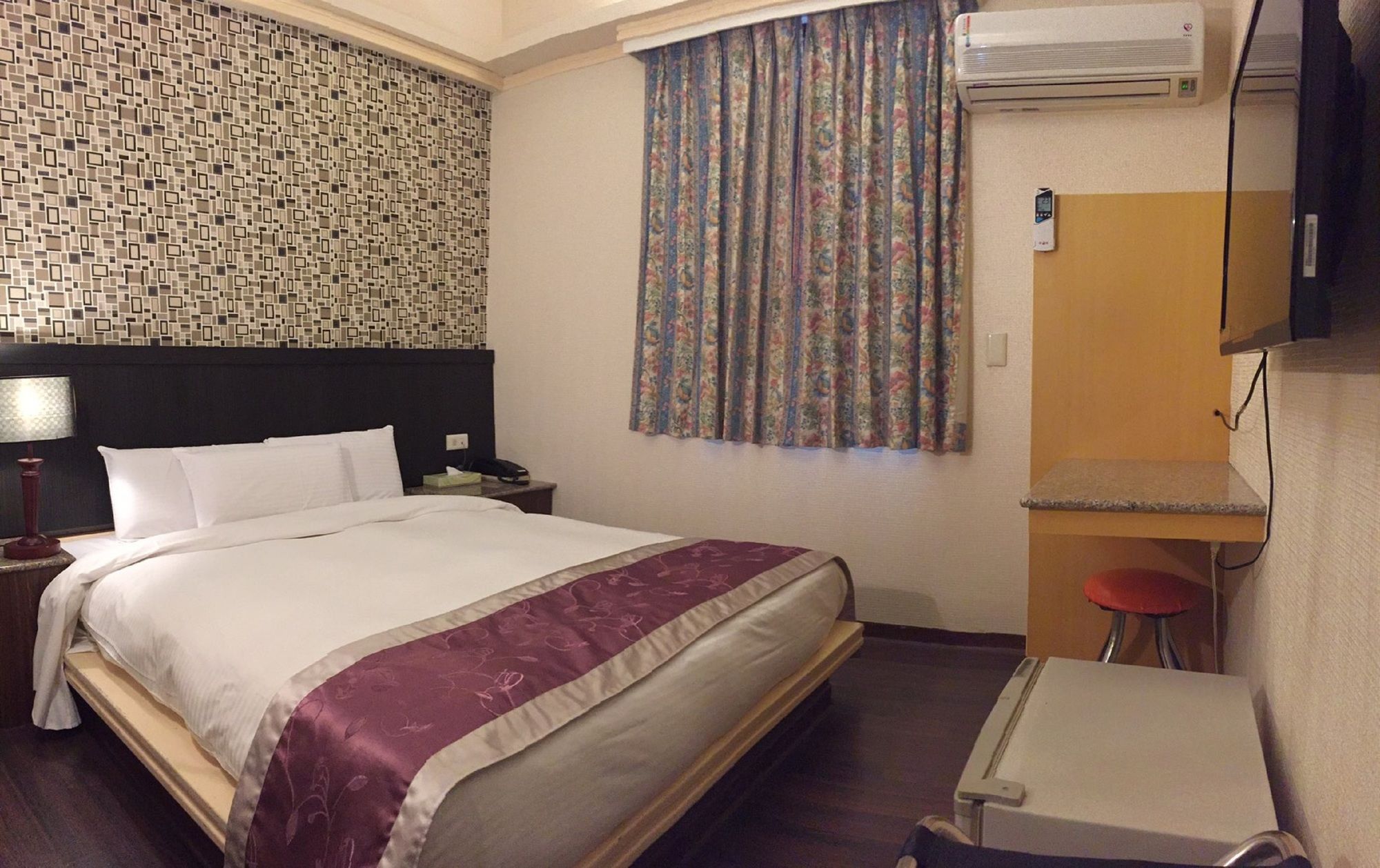 Фото King Town Hotel