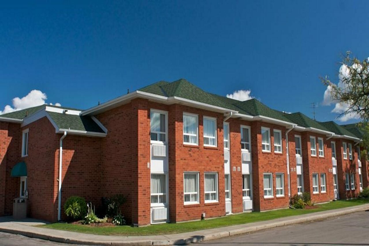 Фото Quality Inn Airport West