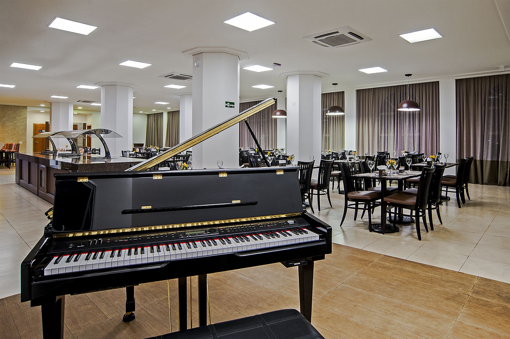 Фото The Hill Executive