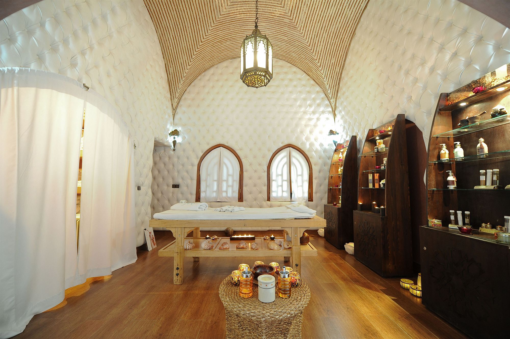 Фото Lodge K Hôtel & SPA