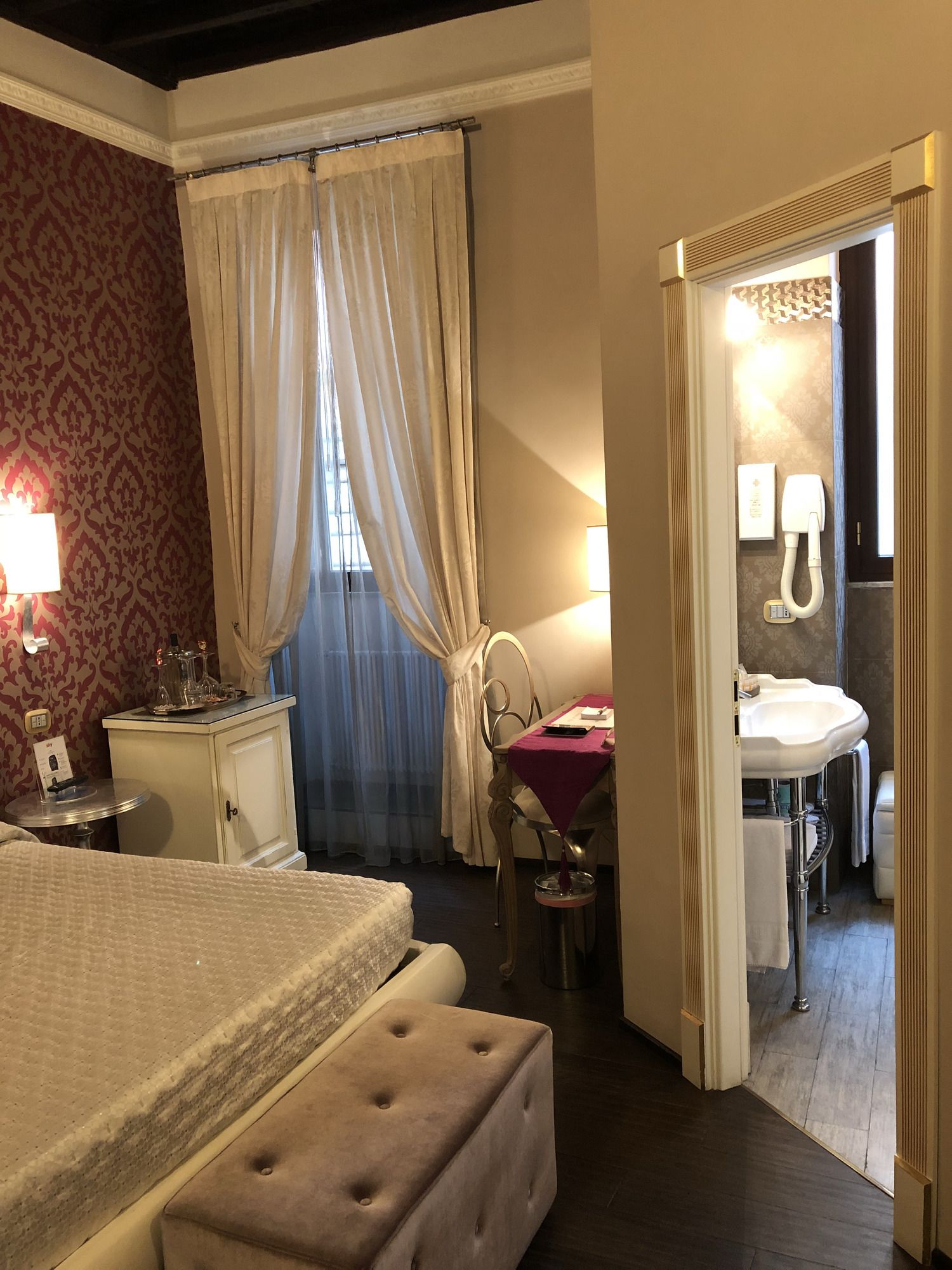Фото Locanda del Sole Luxury Suite Rome