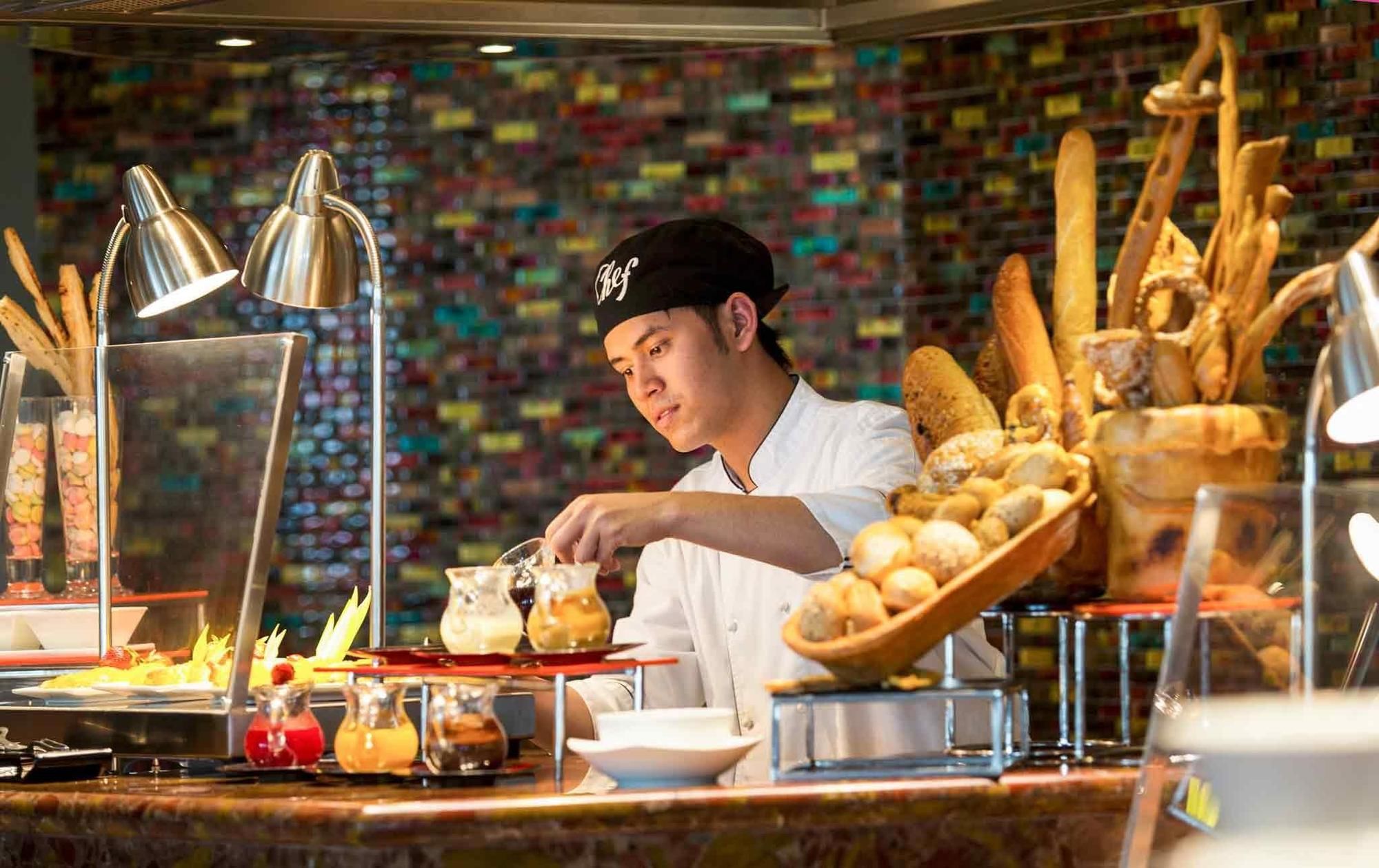 Фото Novotel Tangerang