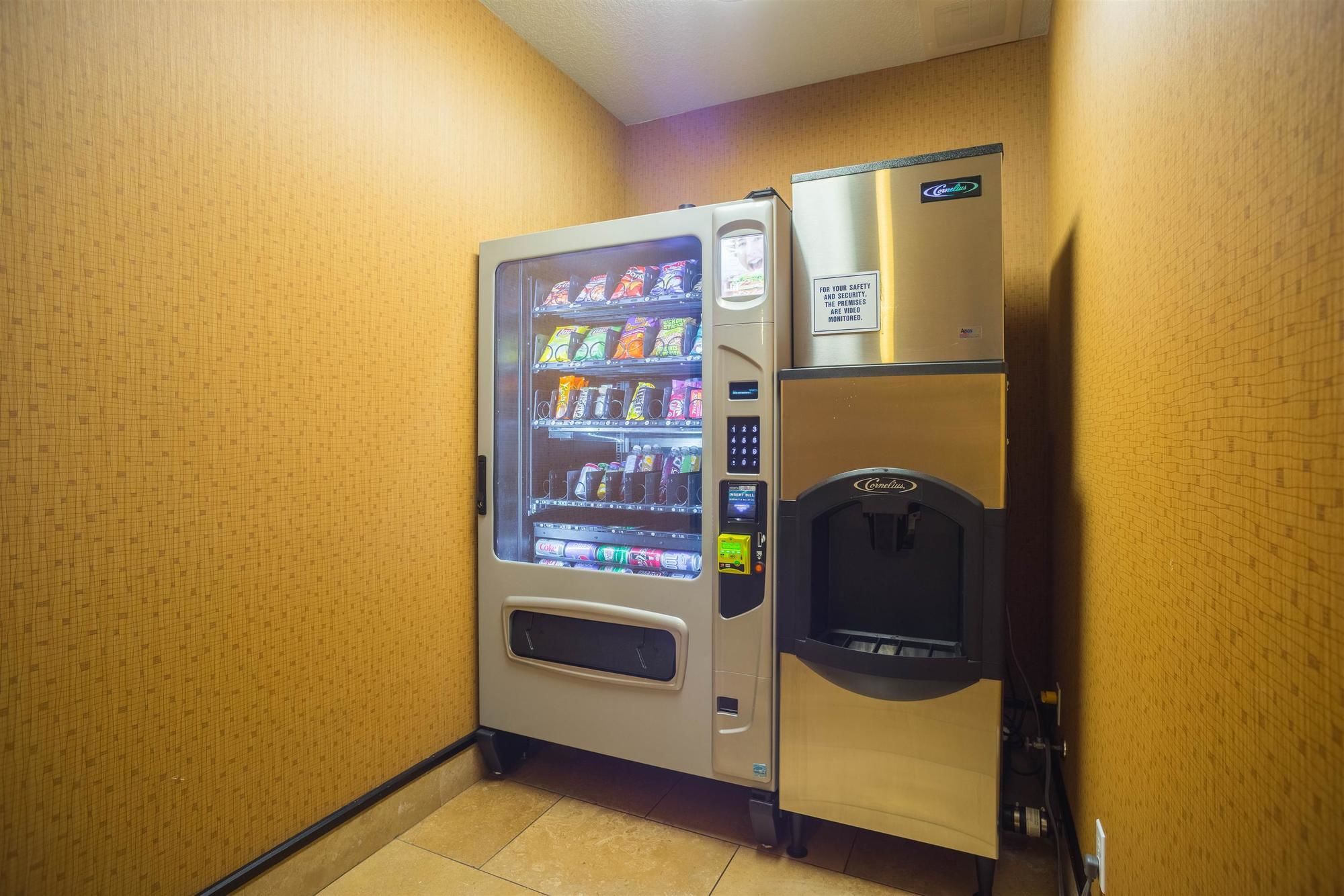 Фото Best Western Plus The Inn At St. Albert