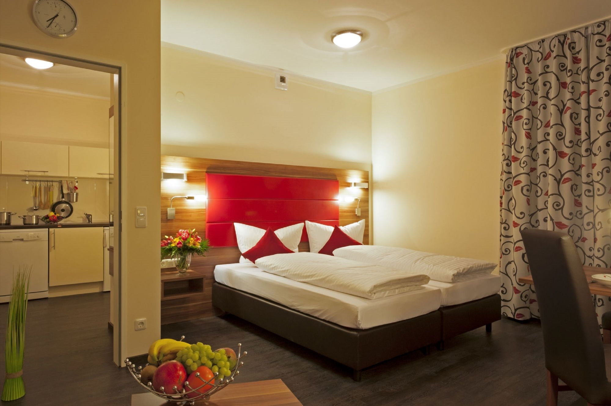 Фото Batu Apart Hotel