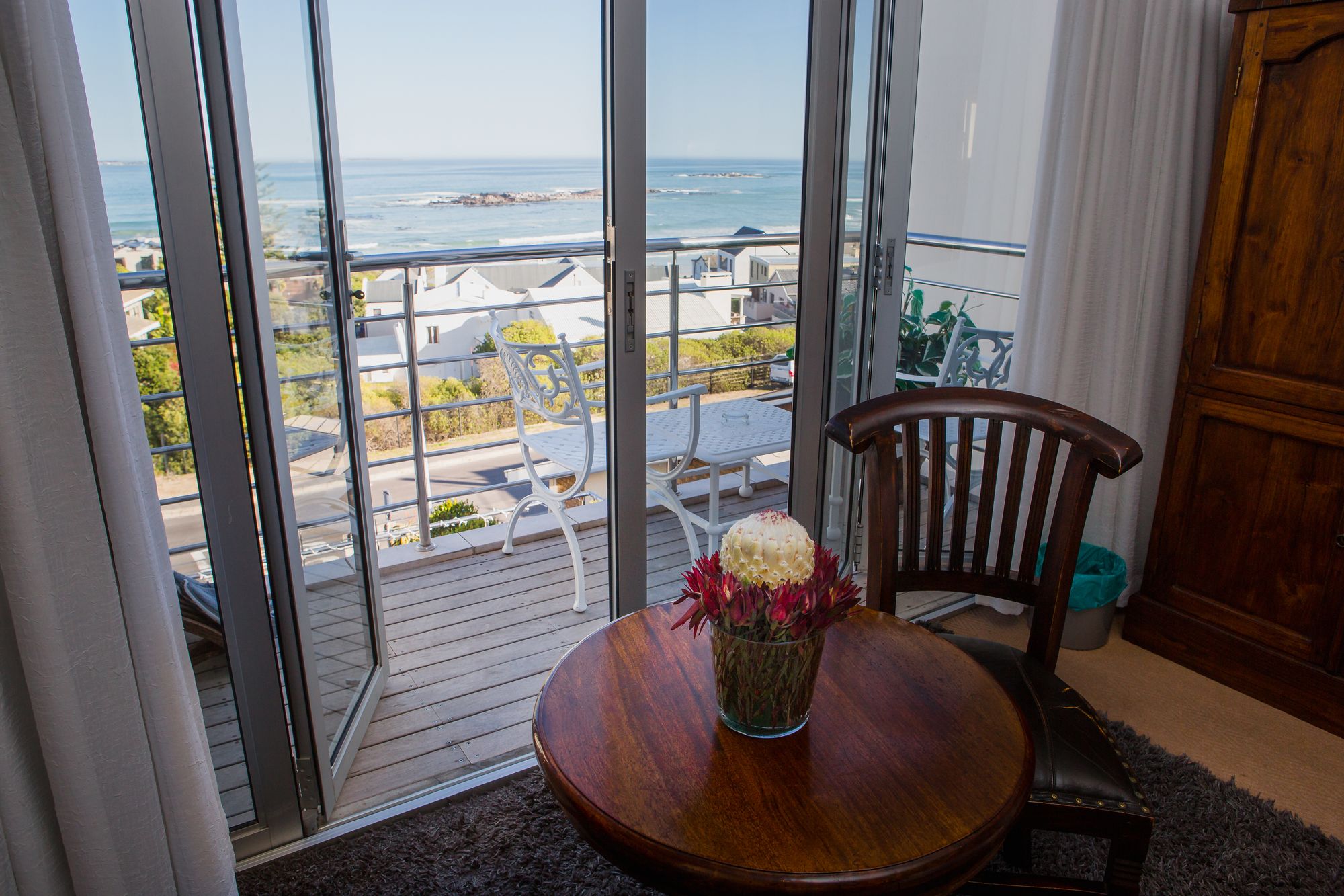 Фото Blaauw Village