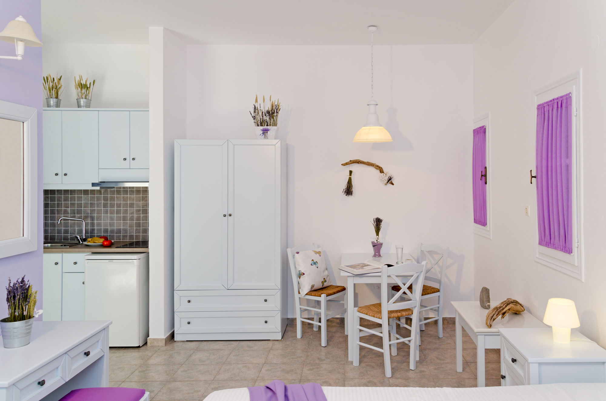 Фото Mouras Studios