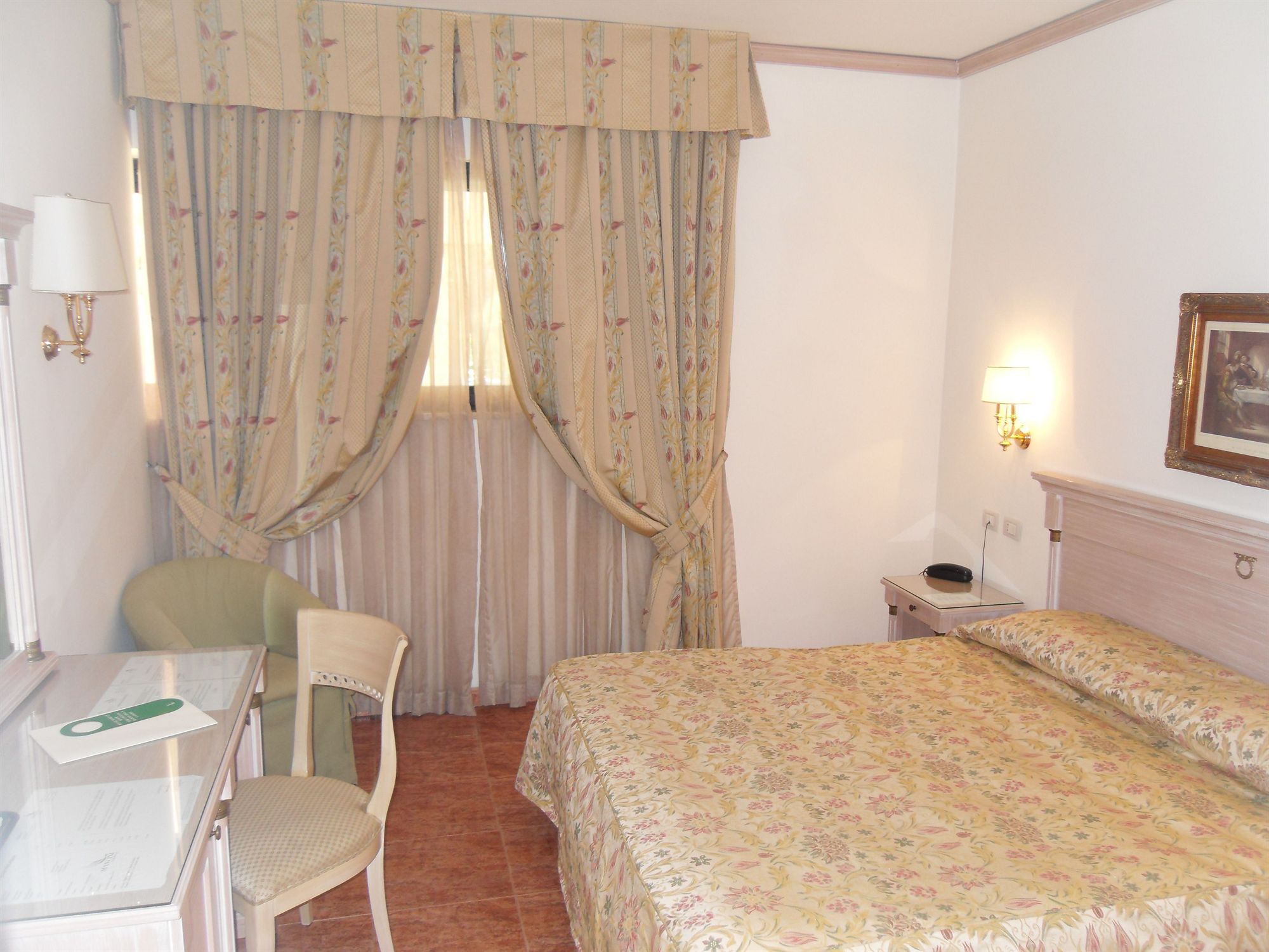 Фото Mancini Park Hotel