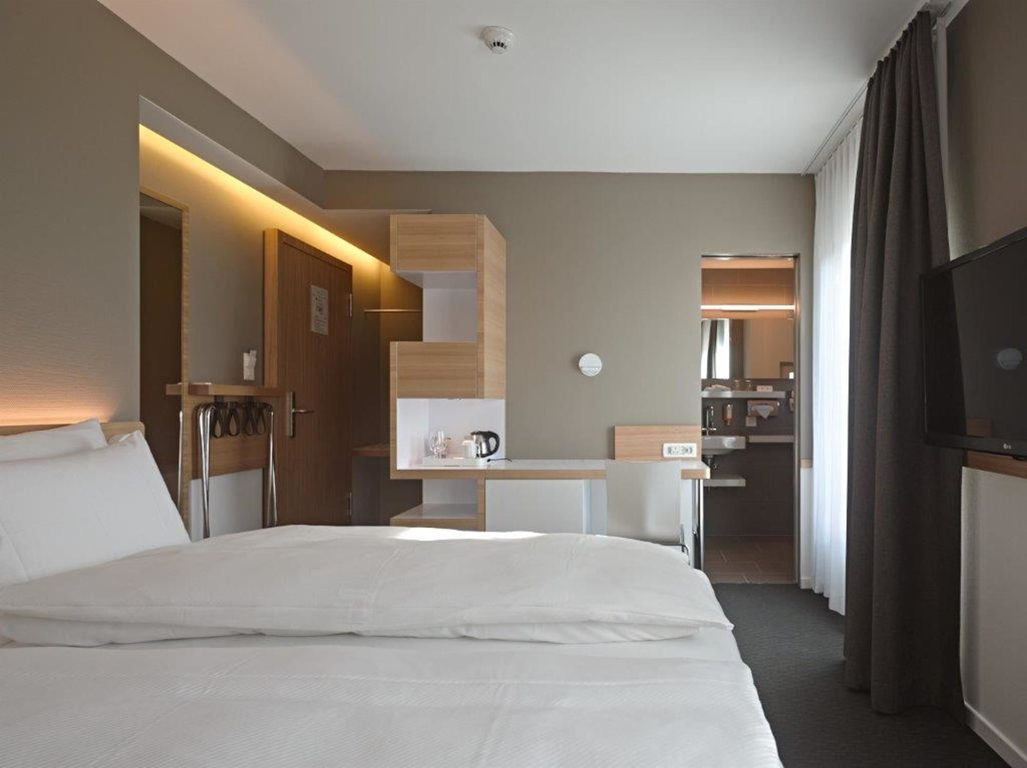 Фото Best Western Plus Hotel Zürcherhof