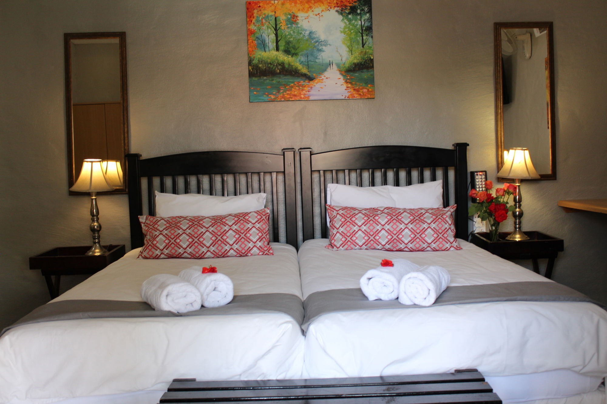 Фото 3Liebeloft Guest House