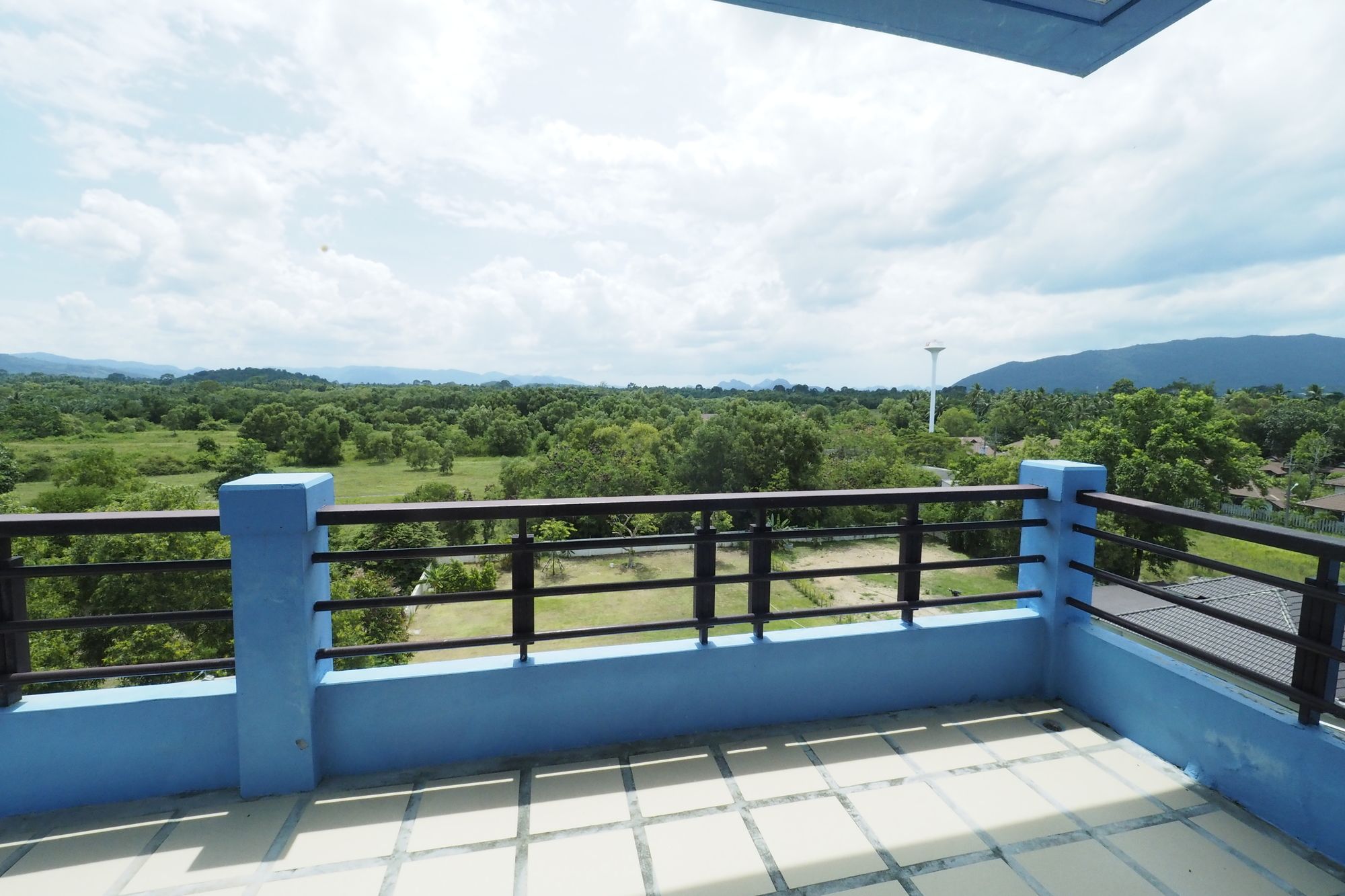 Фото Sea Mountain Khanom Hotel