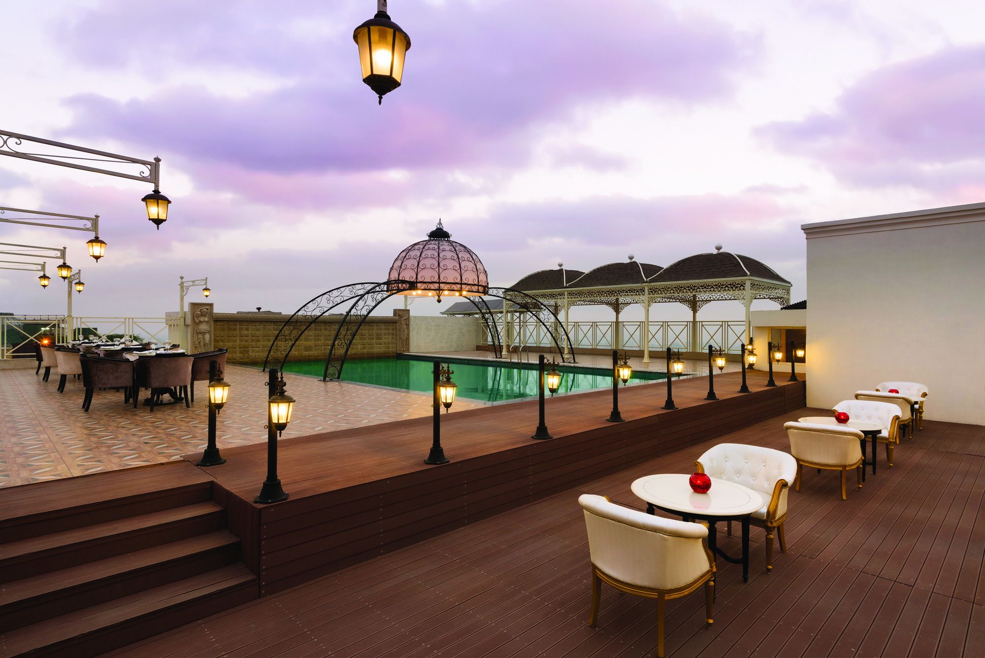 Фото Ramada Plaza by Wyndham Chandigarh Zirakpur