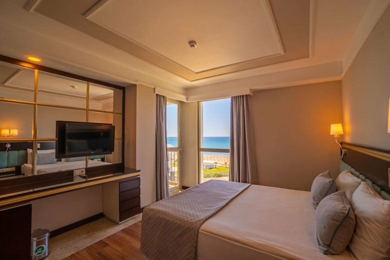 Фото Royal Atlantis SPA & Resort