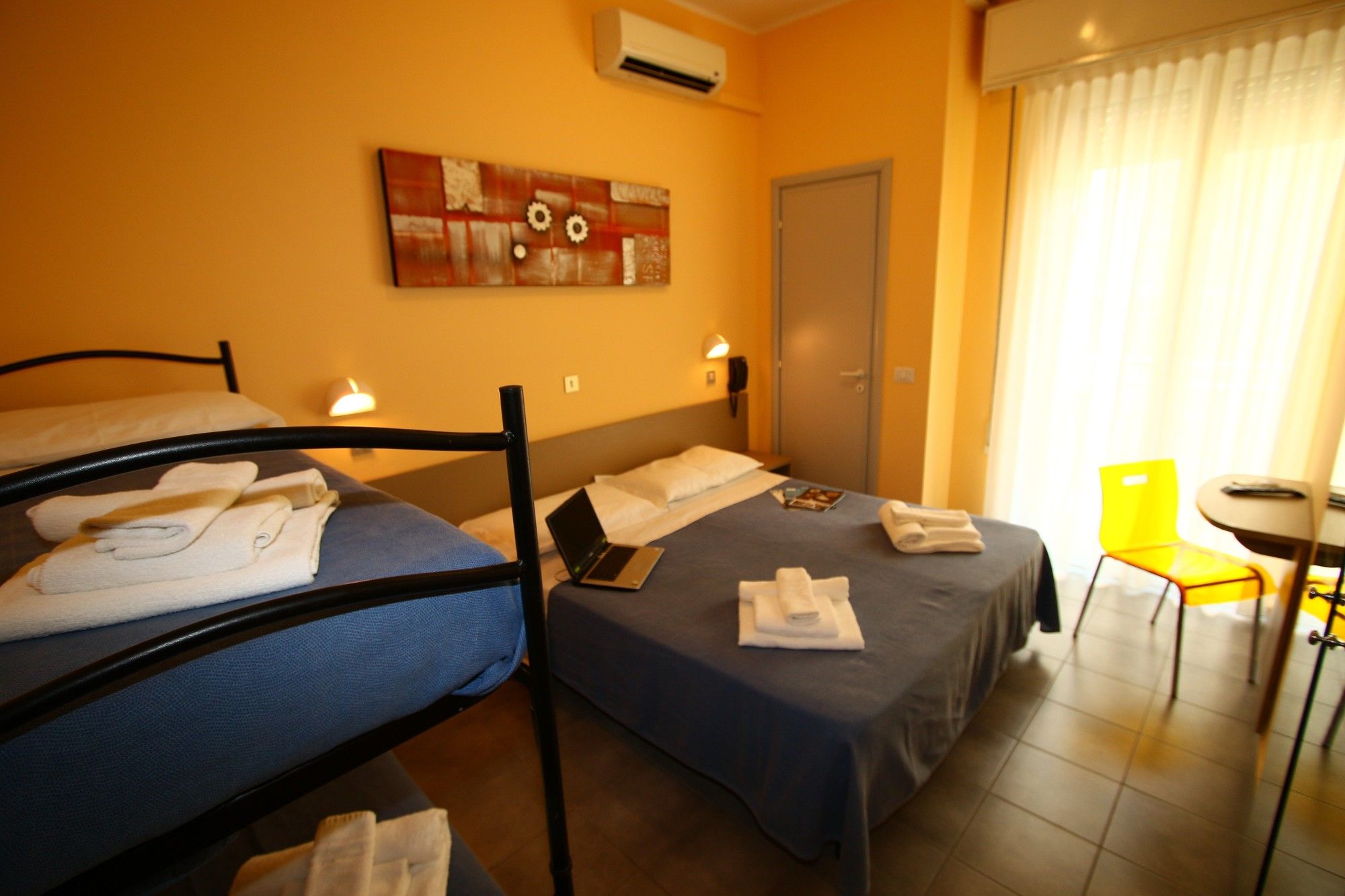 Фото Lanna Austria