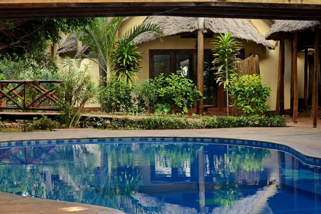 Фото Kena Beach Hotel