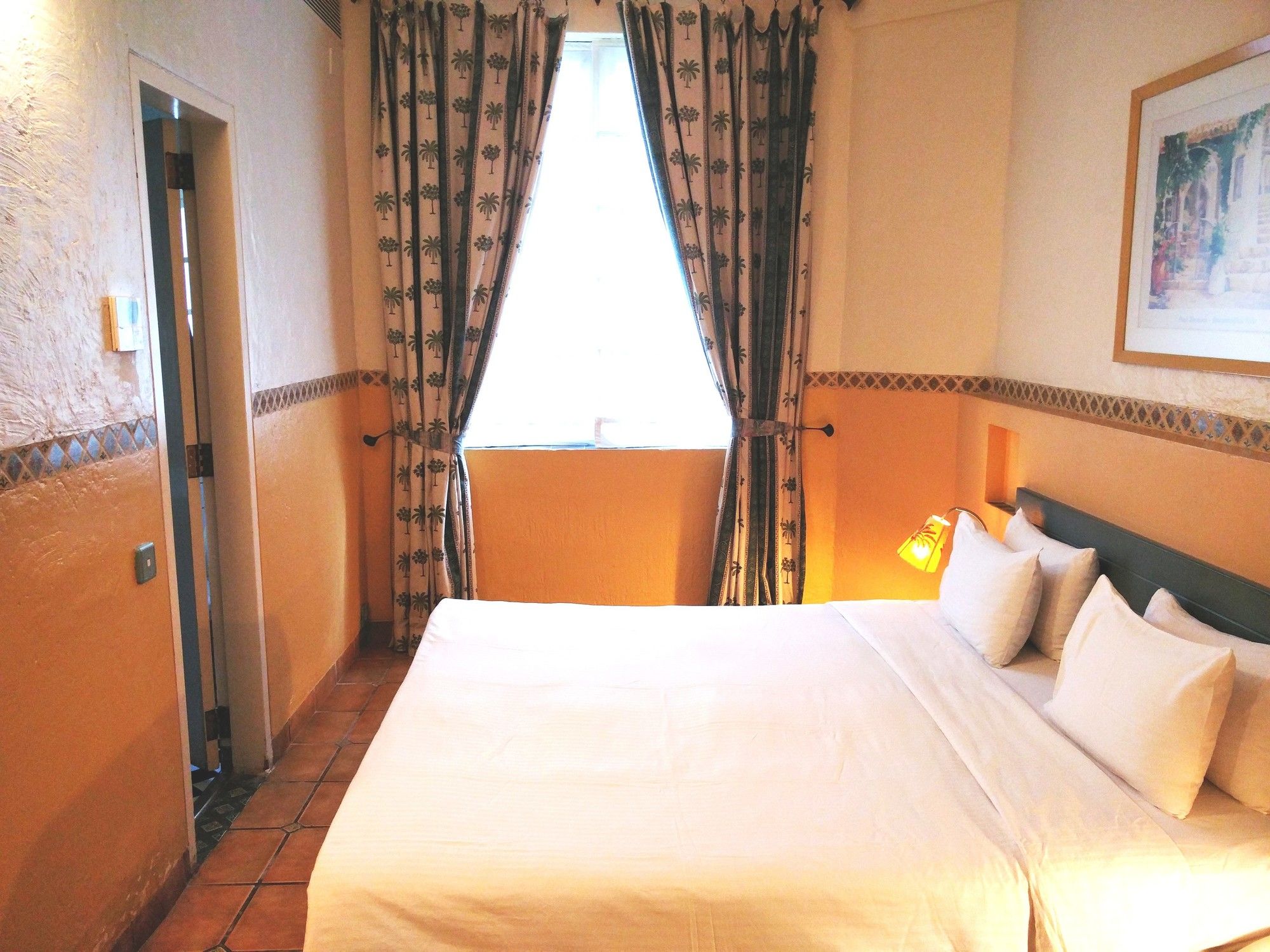 Фото The Gordon House