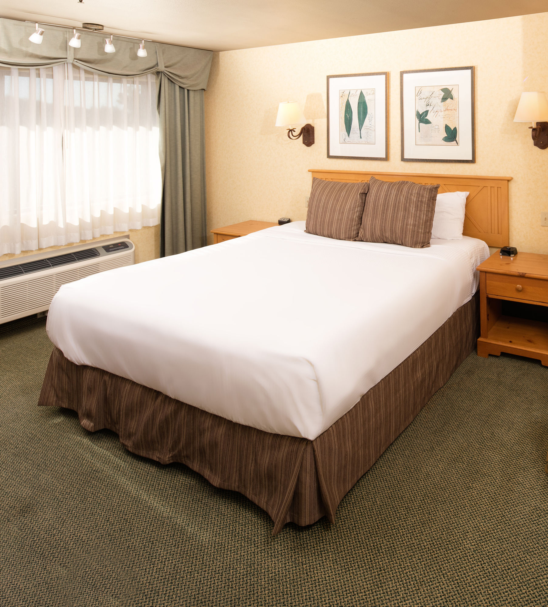 Фото Red Lion Hotel Templin's on the River