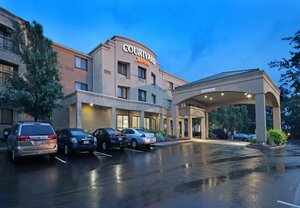 Гостиница Courtyard by Marriott Providence Warwick