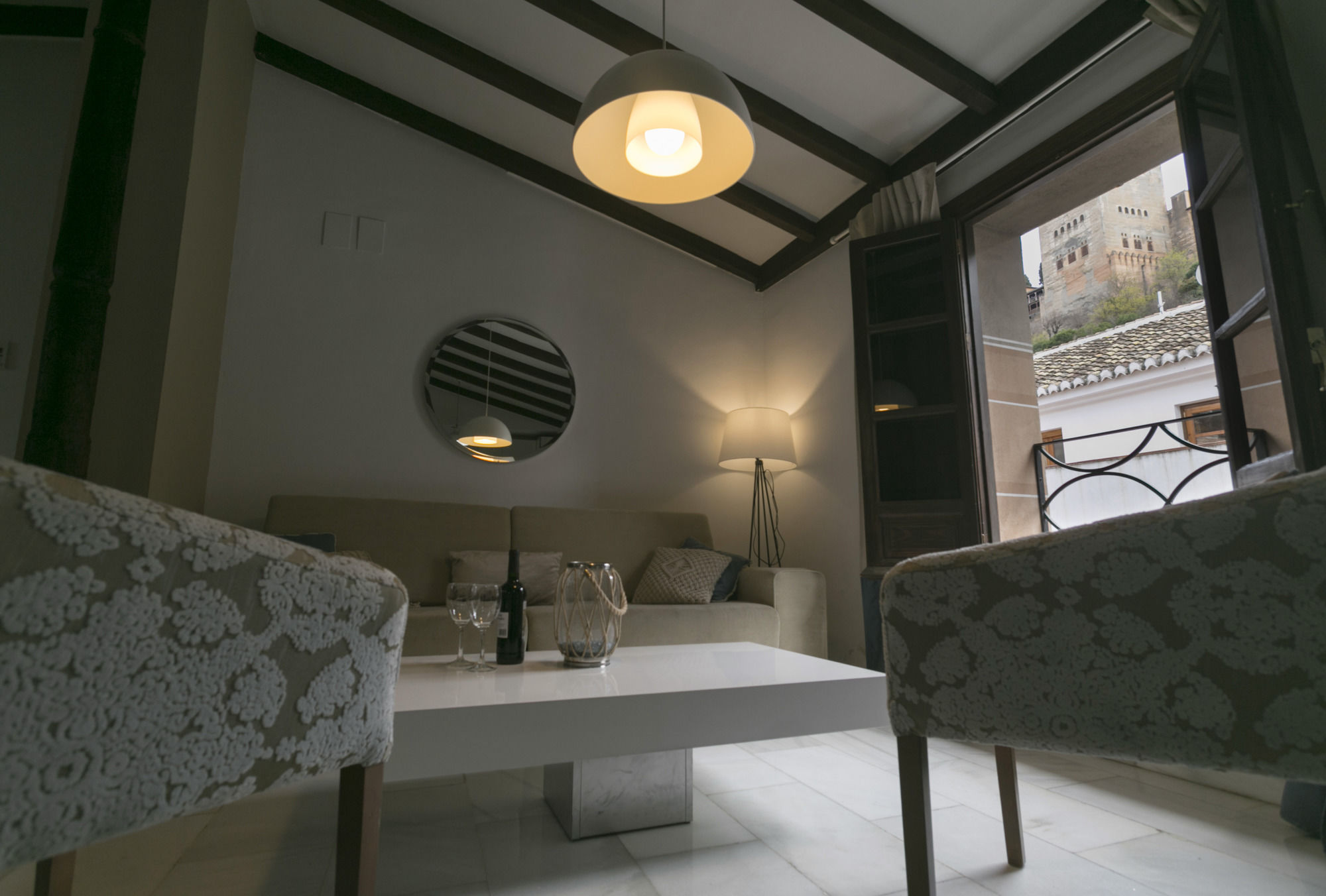 Фото Shine Albayzín Hotel & Granada