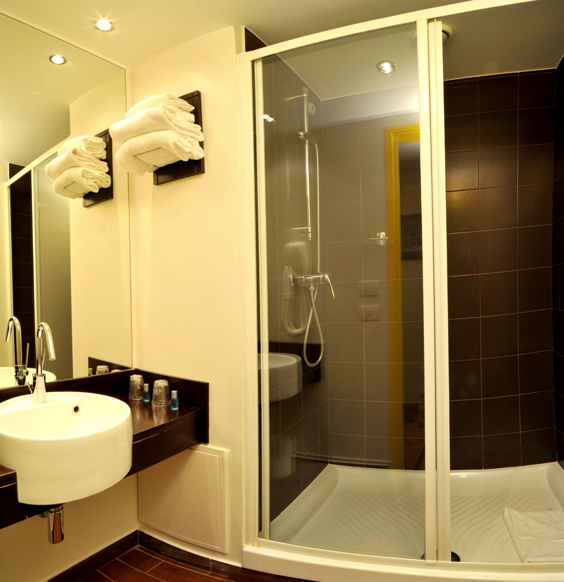 Фото Ibis styles Paris Gennevilliers