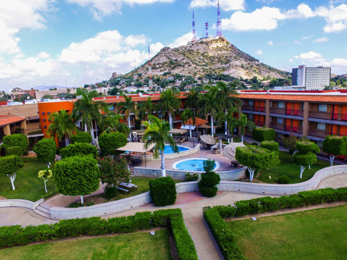 Гостиница Hotel Colonial Hermosillo в Эрмосильо
