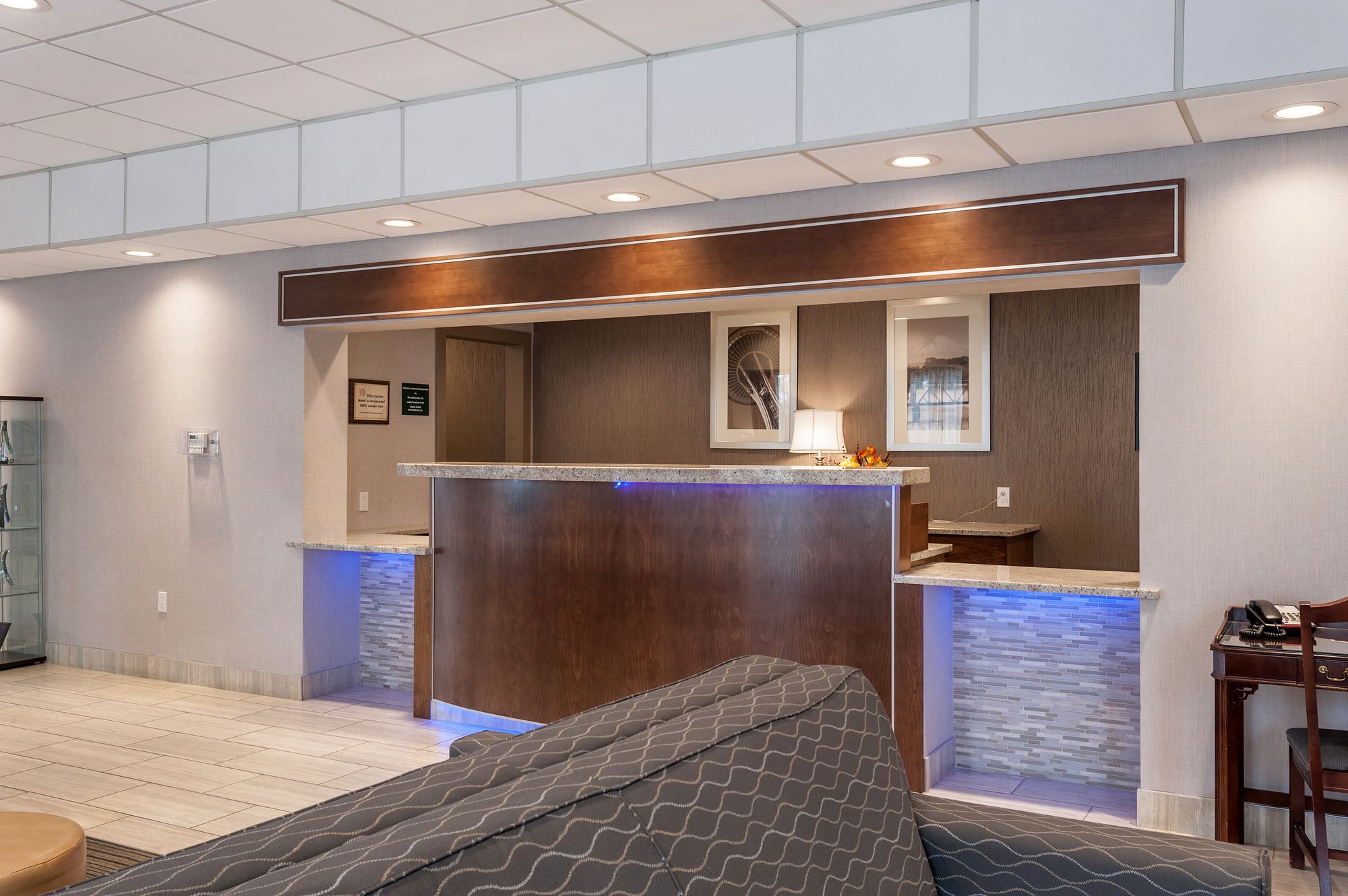 Фото SureStay Hotel by Best Western SeaTac Airport North