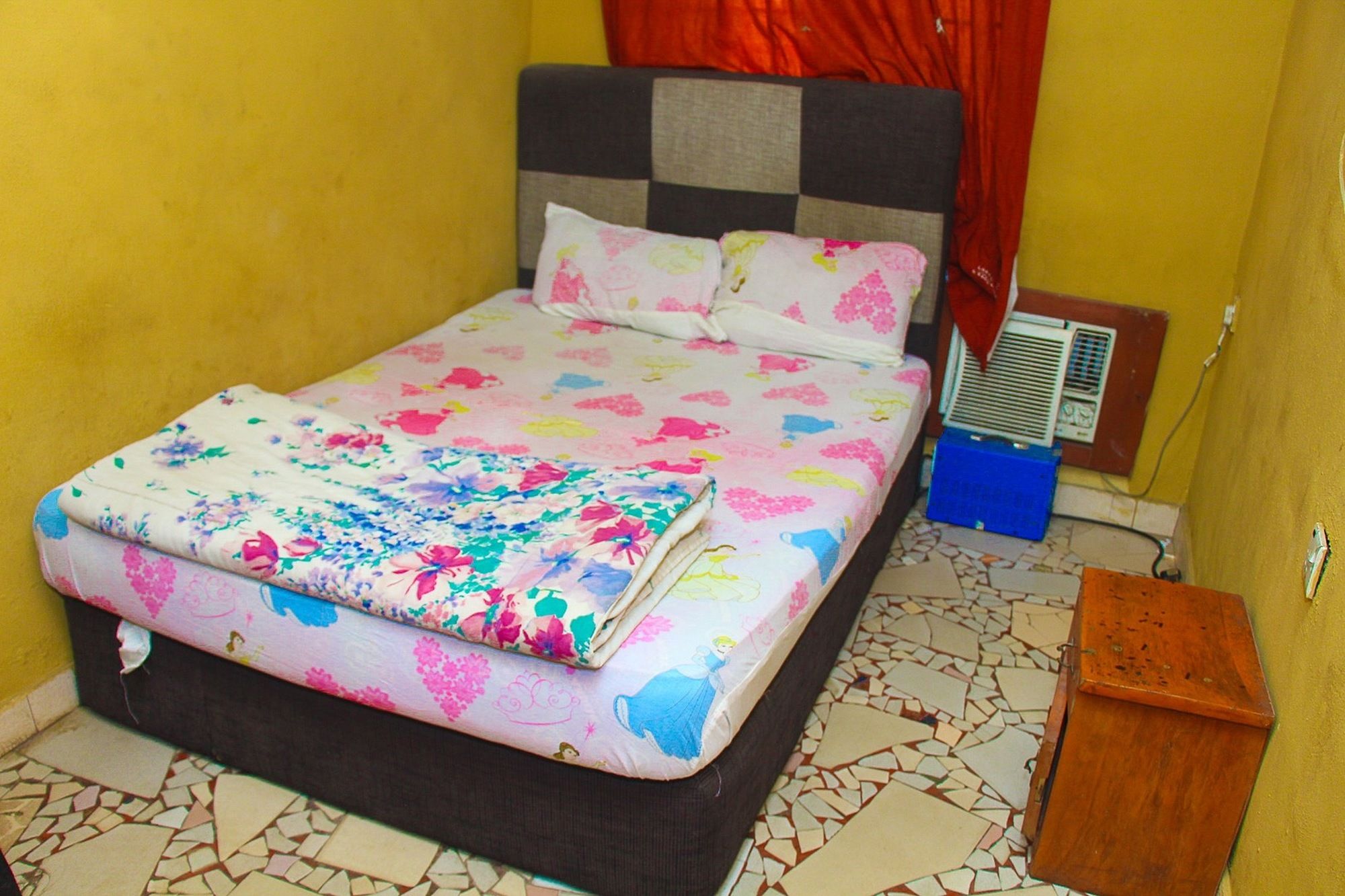 Фото Adesuwa Royal Guest House Ipaja