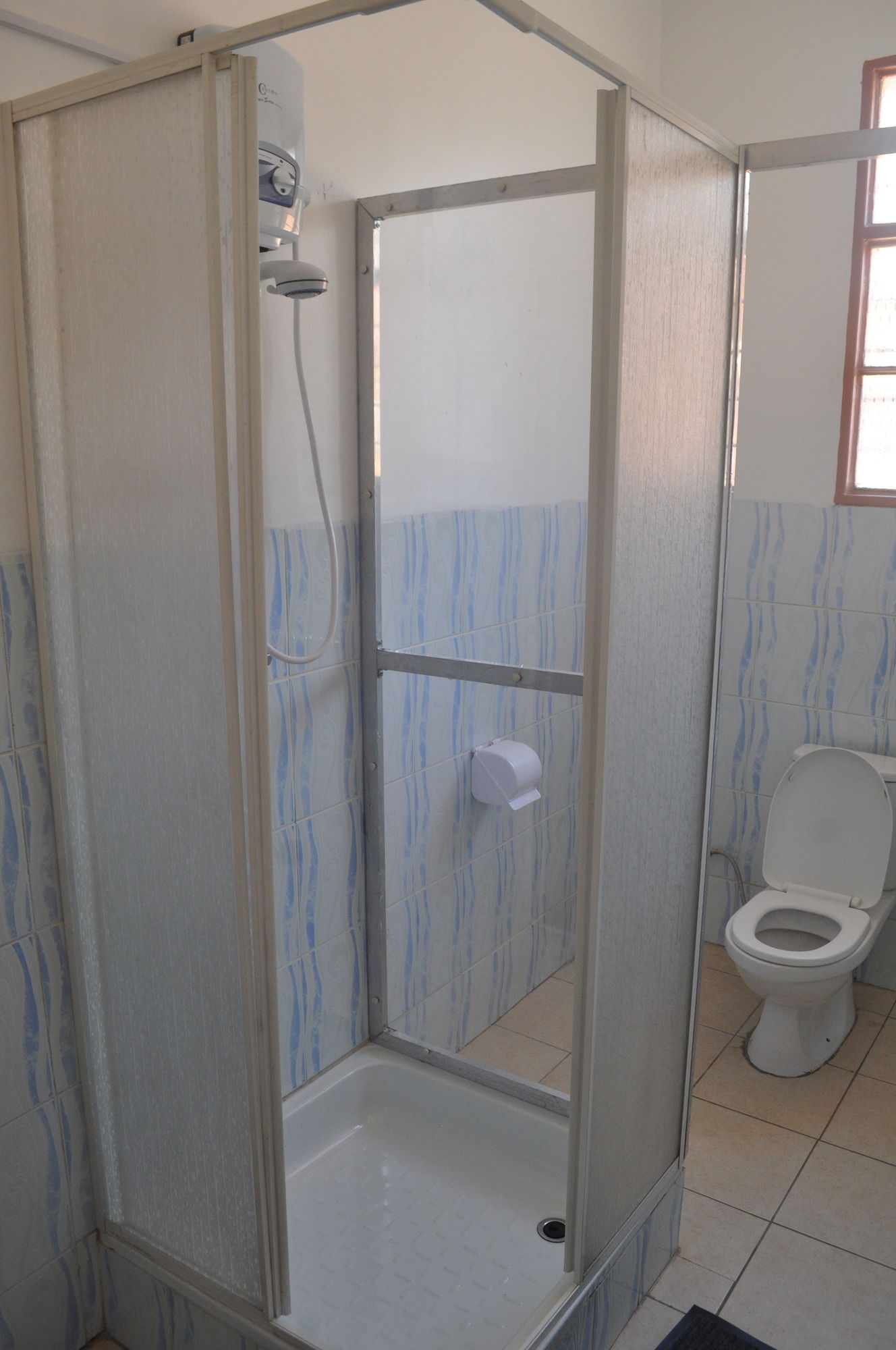 Фото Quiet Haven Hotel