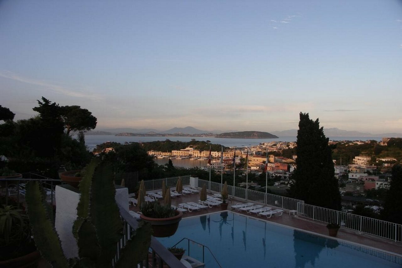 Фото Don Pedro Hotel