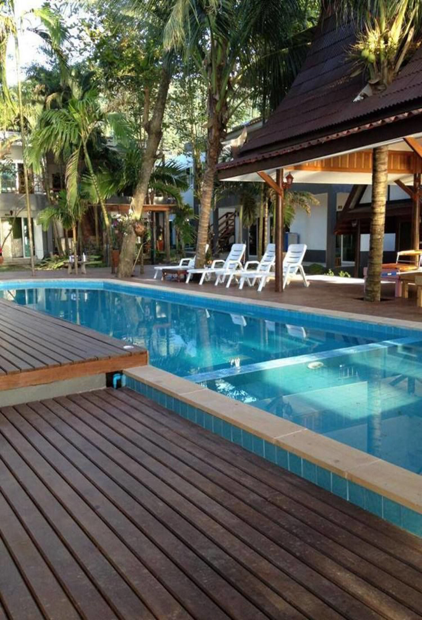 Фото Apple Beachfront Resort