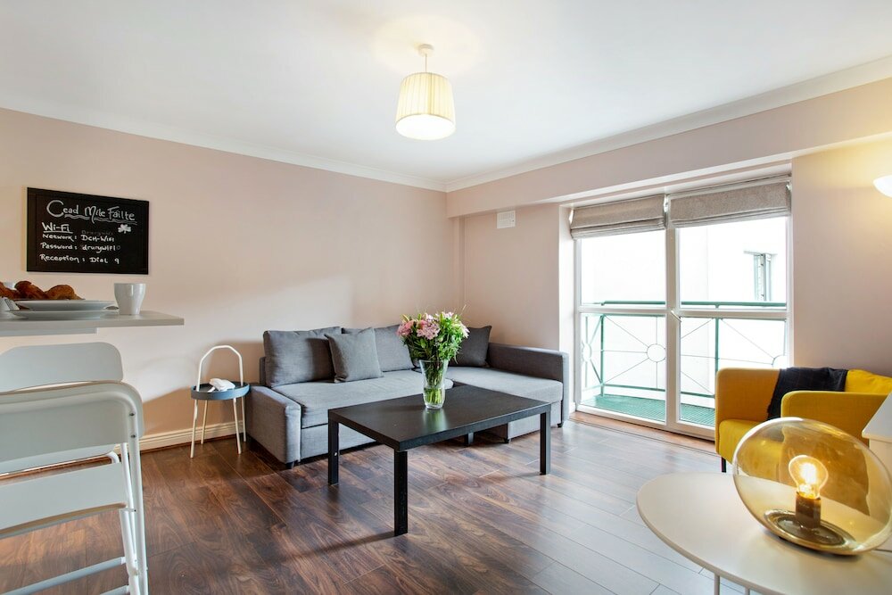 Фото Drury Court Hotel