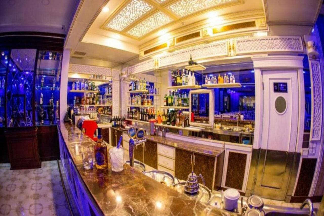 Фото Altus Hotel Baku