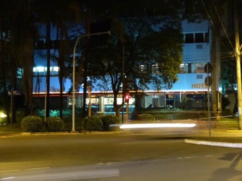 Фото Hotel Boulevard Park