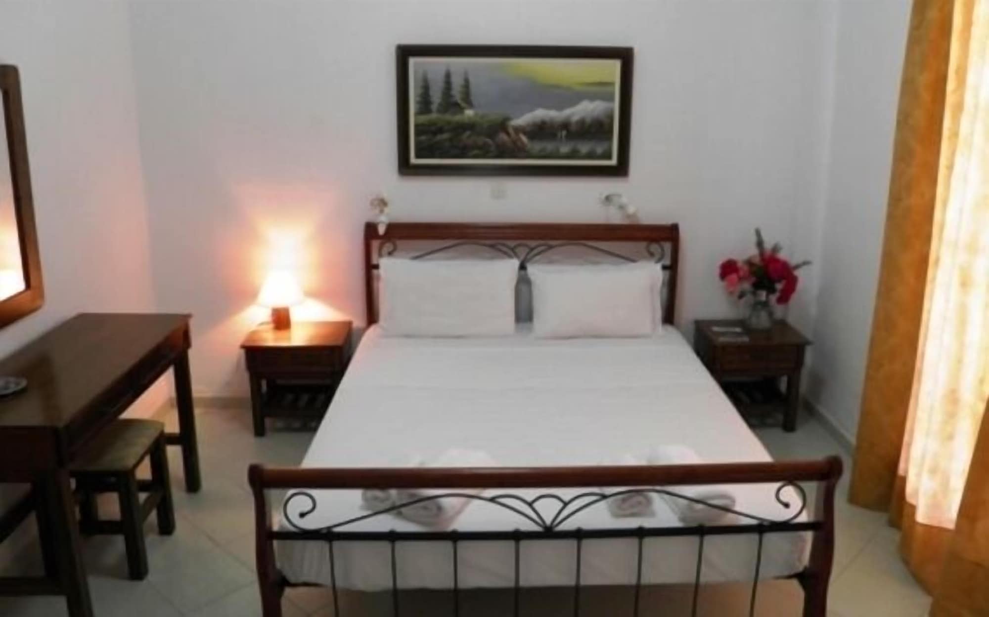 Фото Delphi Hotel