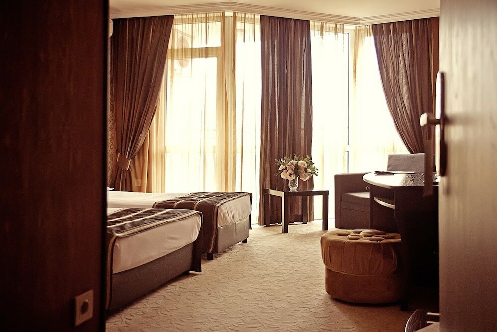 Фото Park Hotel Plovdiv