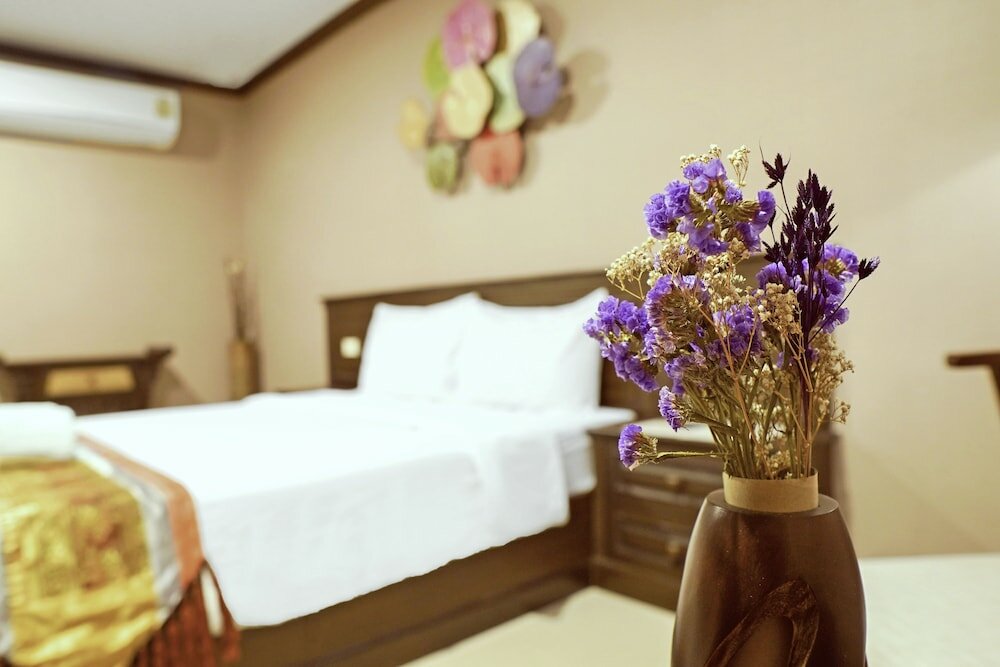 Фото Romena Grand Hotel